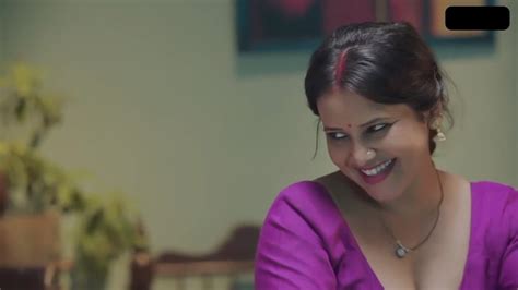 malabika das nude|Noor Malabika Butt, Breasts Scene in Palang Tod (Siskiyaan).